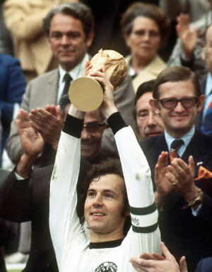6-12-53871_Beckenbauer1974.jpg