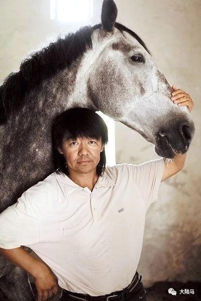 成己成物，桃李芬芳，国内首位“骑士金教鞭”获奖者