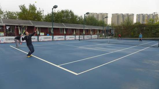 丰台区第十二届全民健身体育节网球比赛开幕