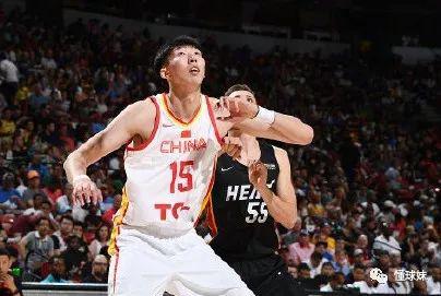 惨负41分！中国队啊，那可是一支假NBA球队！