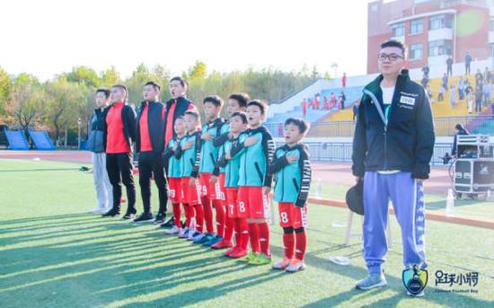 向恐韩症说再见 中国足球小将连胜中韩职业梯队夺冠