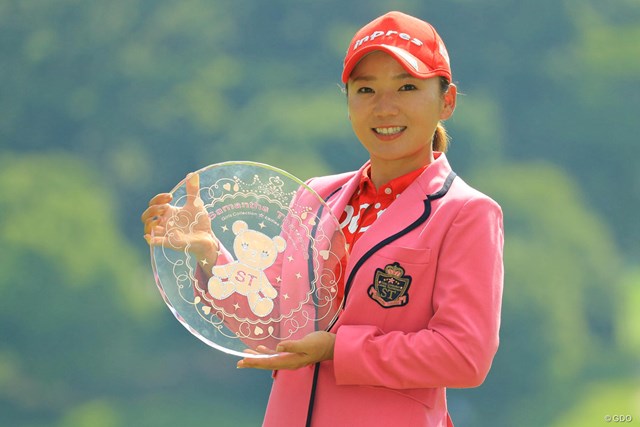 日本女子十大新闻：李宝美与演员交往 畑冈赢LPGA