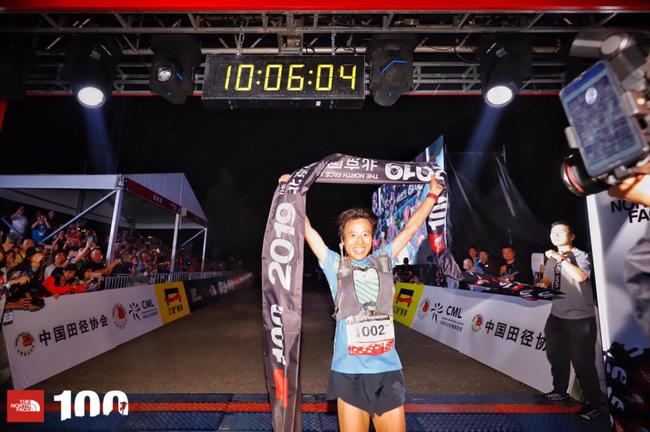 互博体育运艳桥夺2019TNF100北京冠军 强势打破赛会记载