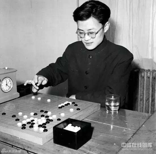 前中国围棋协会主席陈祖德