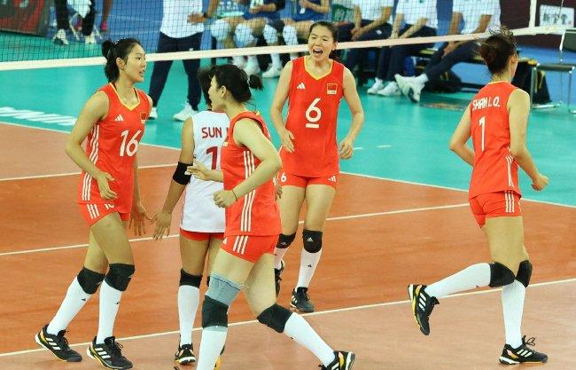 U20女排亚锦赛中国3-0横扫哈萨克斯坦 轻取开门红