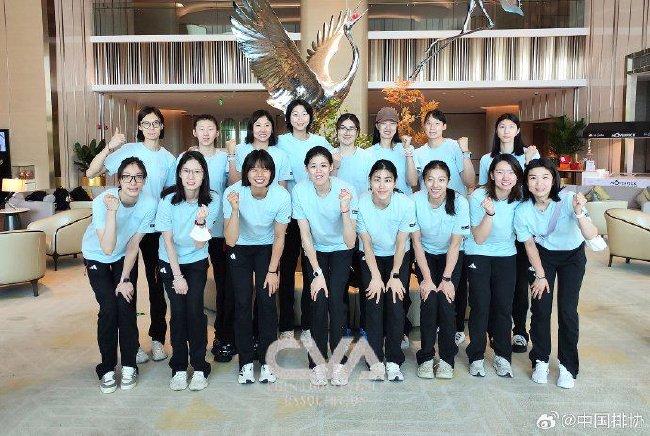 中国女排16人出征世联赛巴西站 主攻手庄宇珊落选