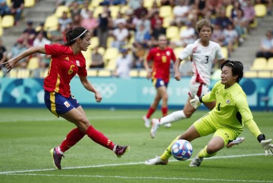 奥运女足-邦马蒂建功 西班牙2-1逆转战胜日本